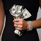 La s�curit� financi�re, plus que le revenu, d�terminerait le bien-�tre
